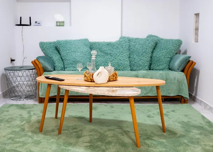 Lion's Nesst * Thessaloniki